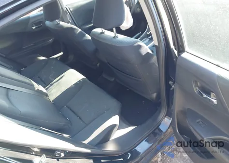 2015 Honda Accord Lx z USA, uszkodzony, nr VIN 1HGCR2F37FA041827